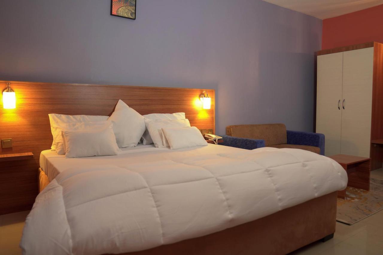 Hotel Dialali Nouakchott Esterno foto