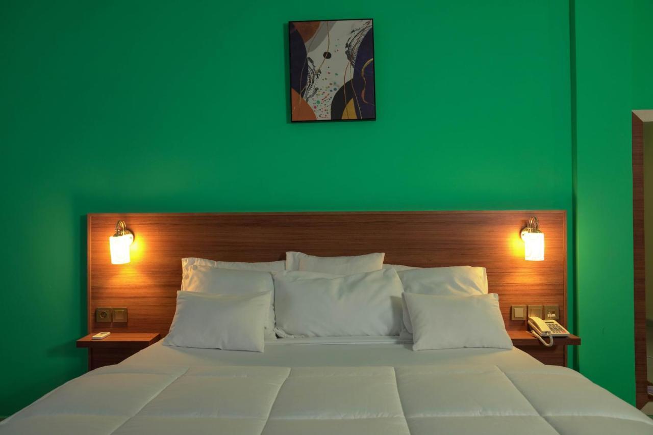 Hotel Dialali Nouakchott Esterno foto