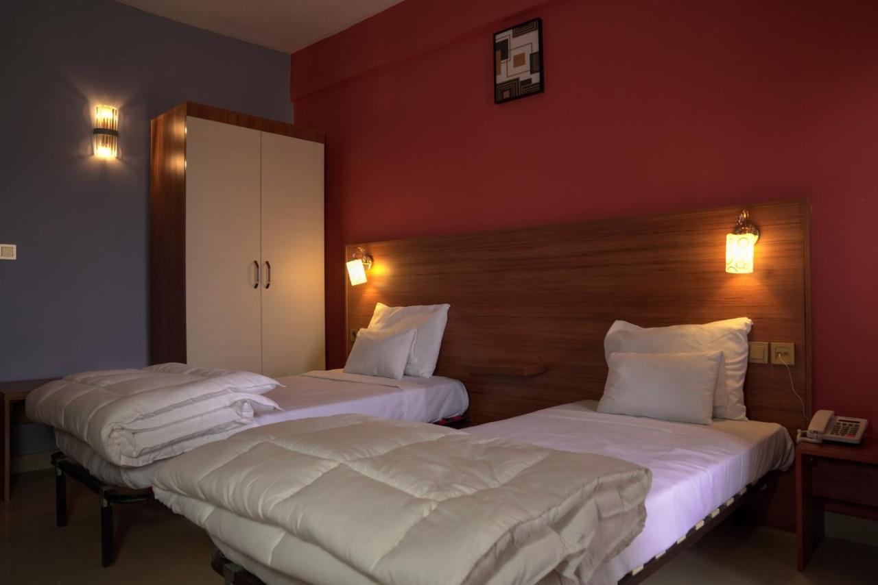 Hotel Dialali Nouakchott Esterno foto