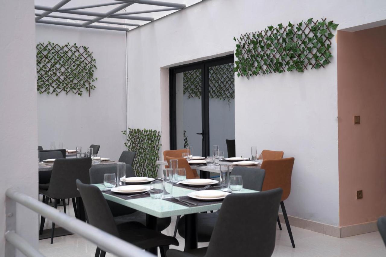 Hotel Dialali Nouakchott Esterno foto